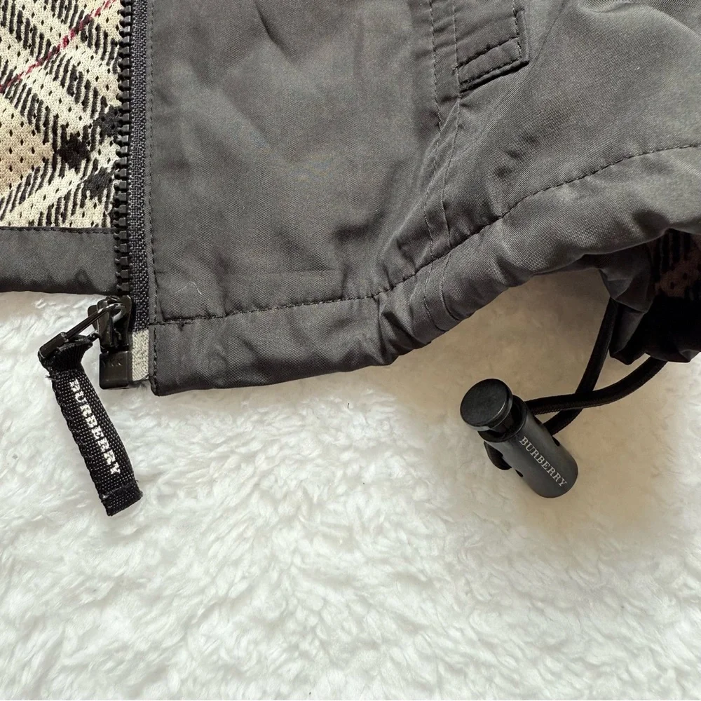 Burberry excellent authentic